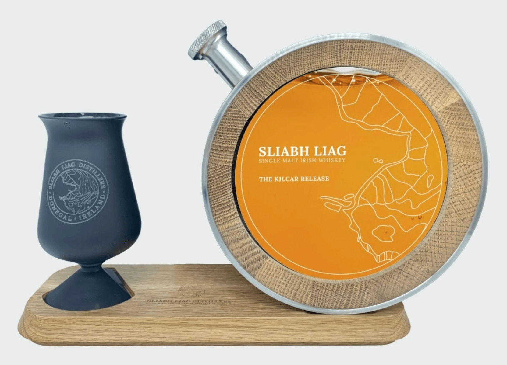Sliabh Liag — Brand artwork and a tasting vessel presentation