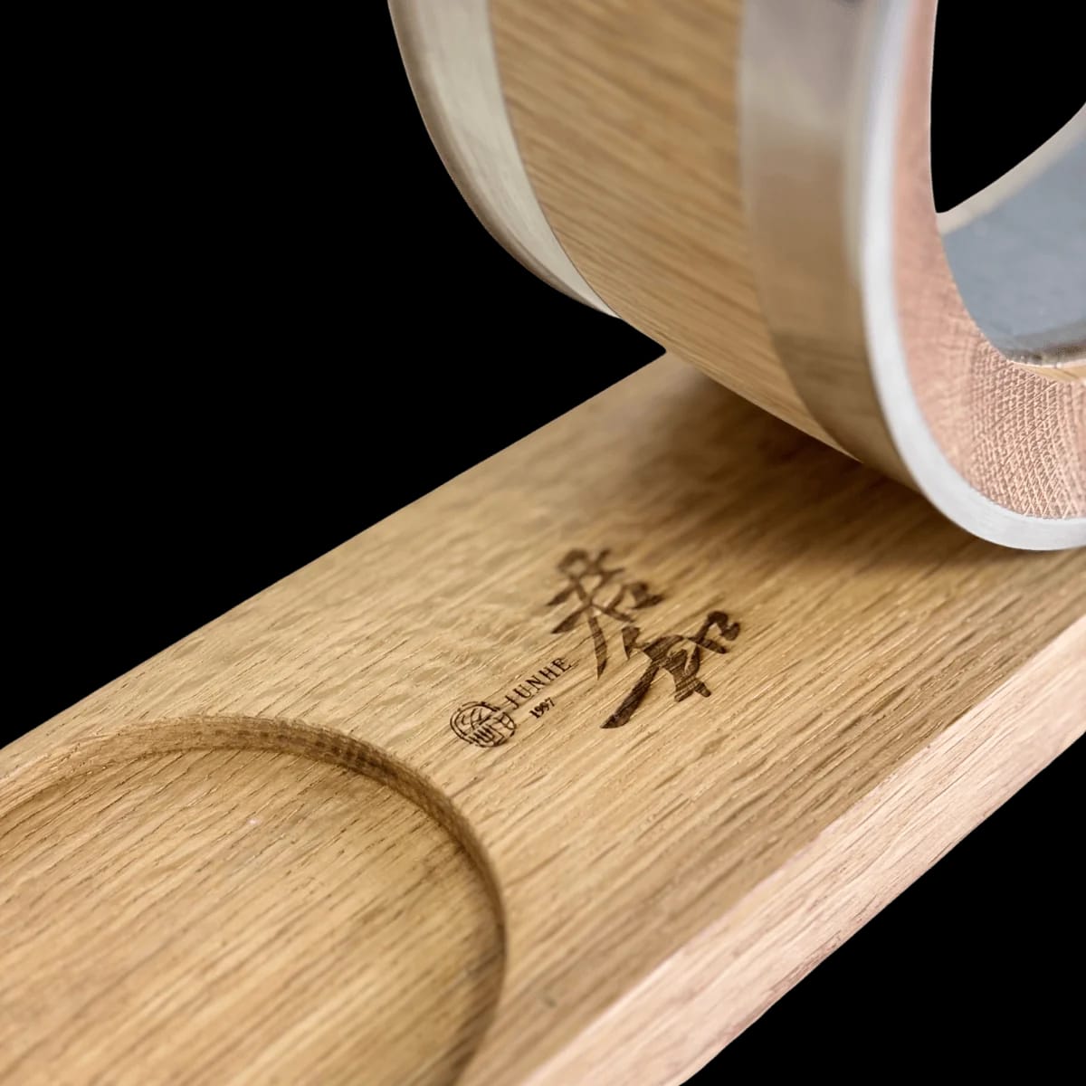 Laser-engraved custom logo on 700ml oak decanter barrel
