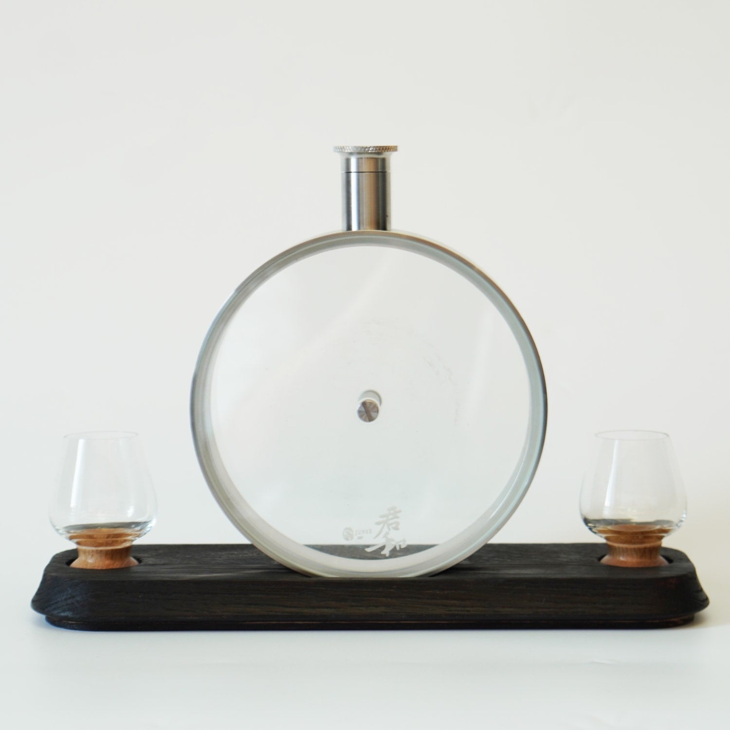 The Stainless Steel Porthole Infuser Set without oak insert.
