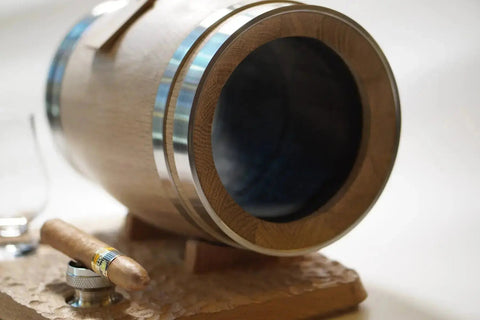 Handcrafted Mini Oak Whiskey Barrel - 3L - Junhe Supply