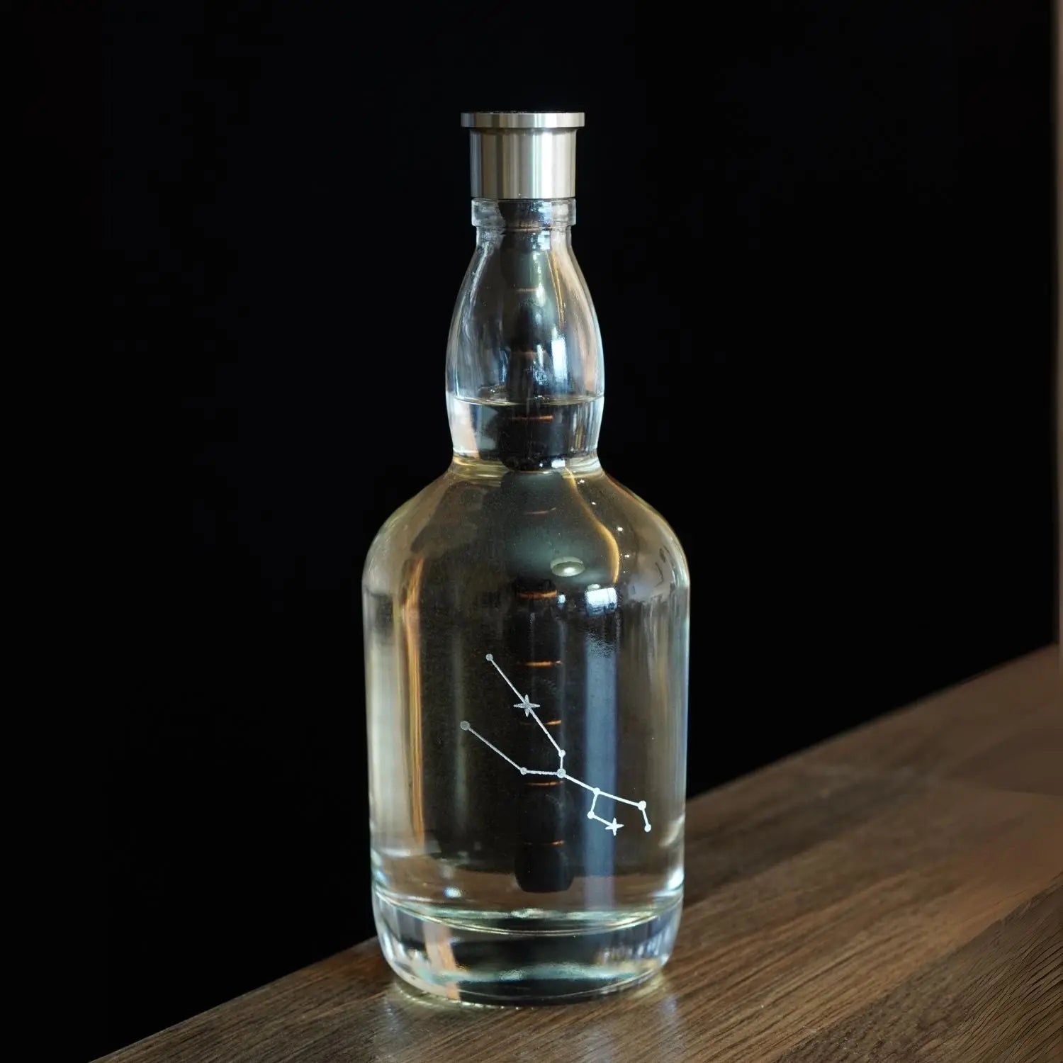 Premium Oak - Aged Bottle – 700ml Whiskey Aging Kit with 3 Oak Sticks - Junhe Supply
